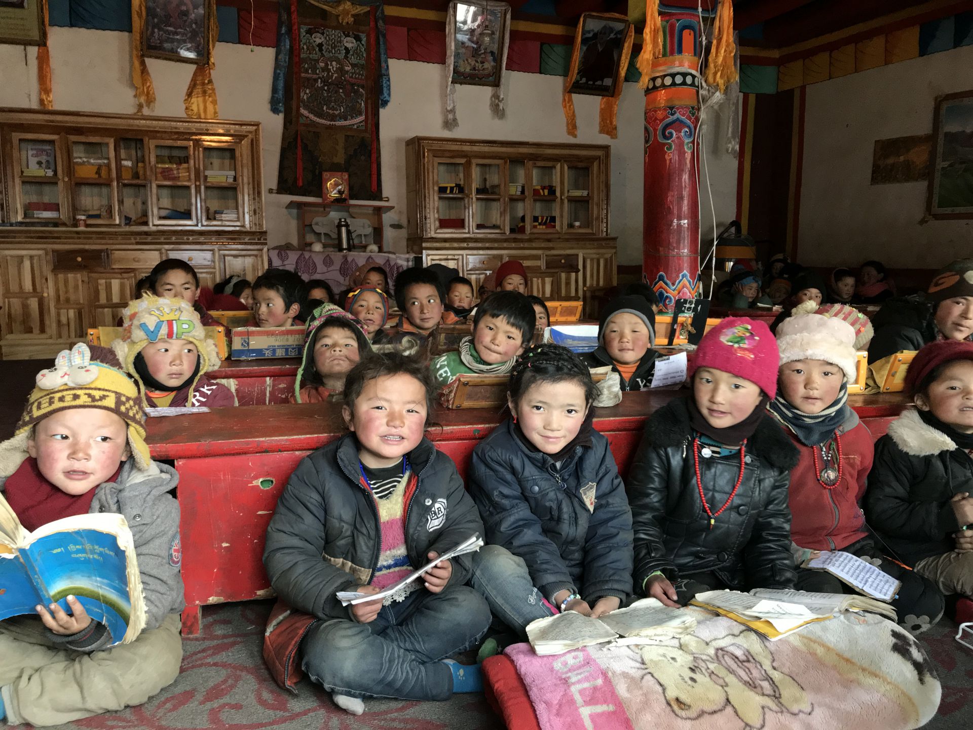 熊猫体育-熊猫体育(中国)官方网站公益回顾丨家国同欢月同圆 温暖满载甘孜州(图11)